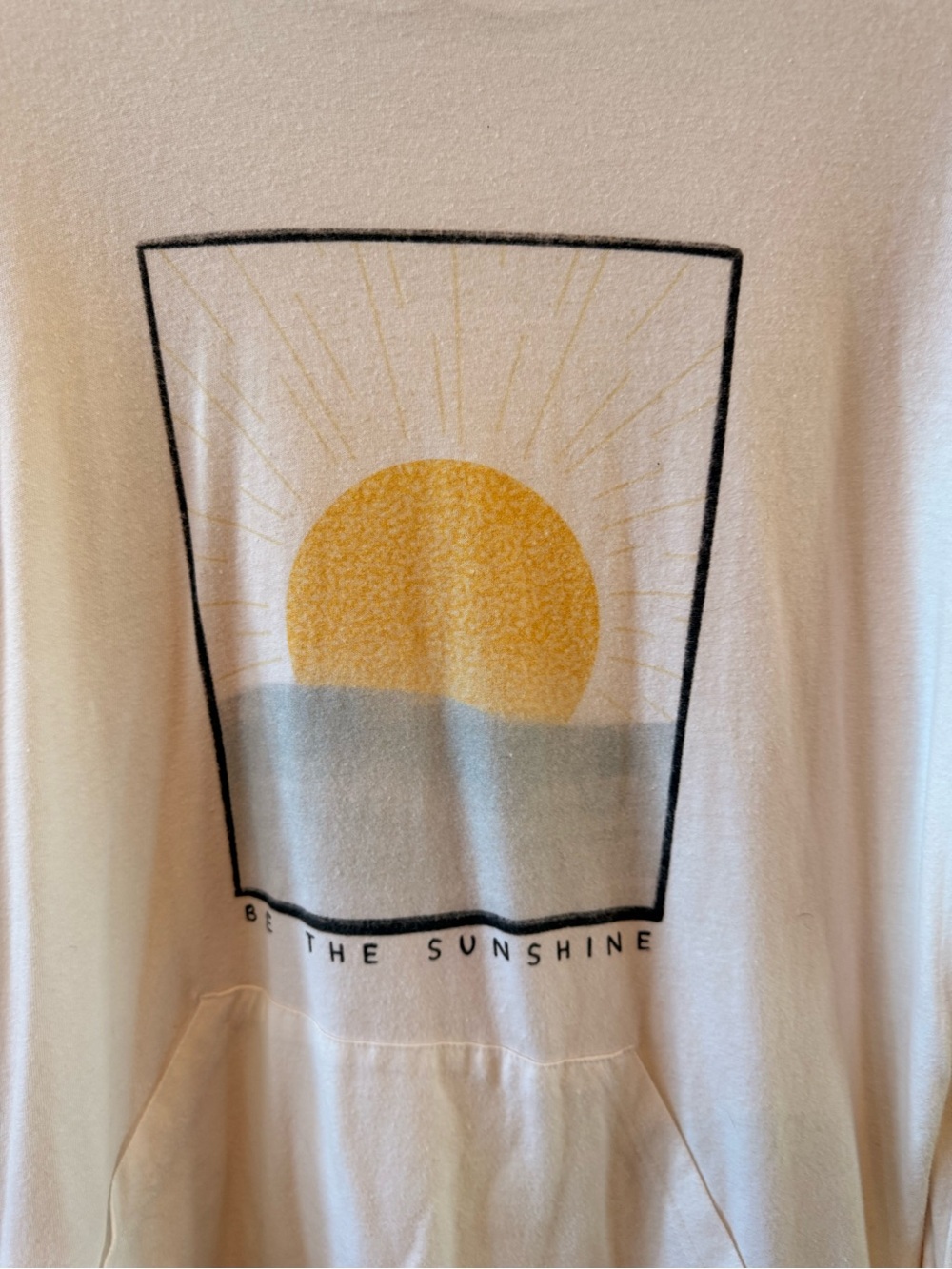 30A - be the sunshine ☀️ White Long Sleeve Hoodie Top with Yellow Sun Graphic - Picture 3 of 5